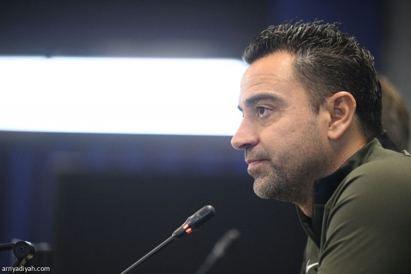 تشافي: جميع المصابين يريدون خوض الكلاسيكو