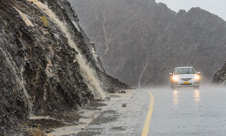 تنبيه بهطول أمطار رعدية على 5 محافظات