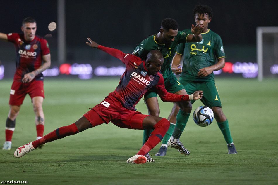 «الترجيحية» تصعد بالخليج إلى ربع نهائي كأس الملك