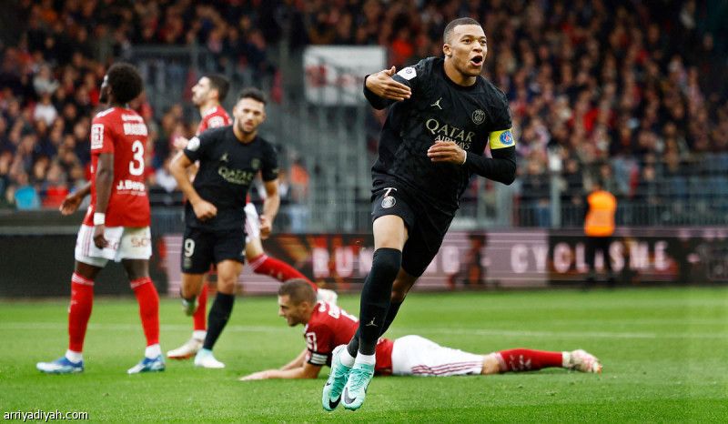 بجزائية.. باريس يكسب بريست