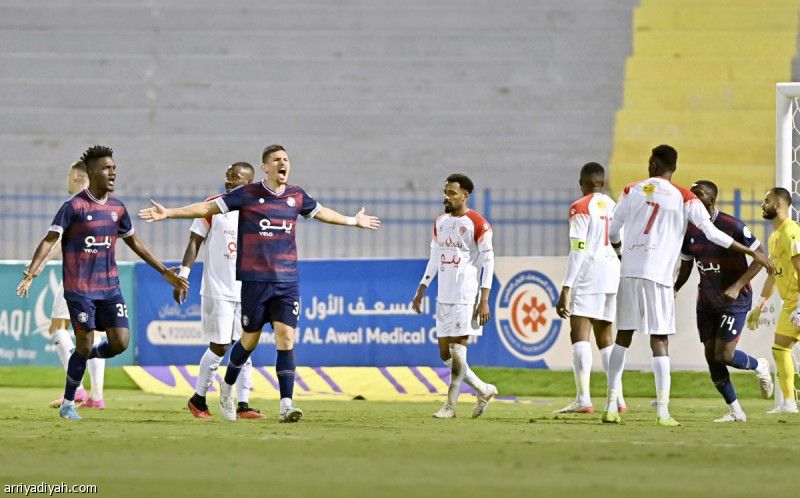 بثنائية العدالة.. العربي.. خسارة رابعة