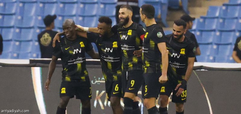 الاتحاد يتأهل بثلاثية الفيحاء