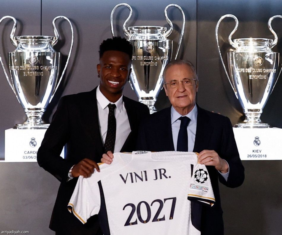 فينيسيوس يستمر مع الريال حتى 2027