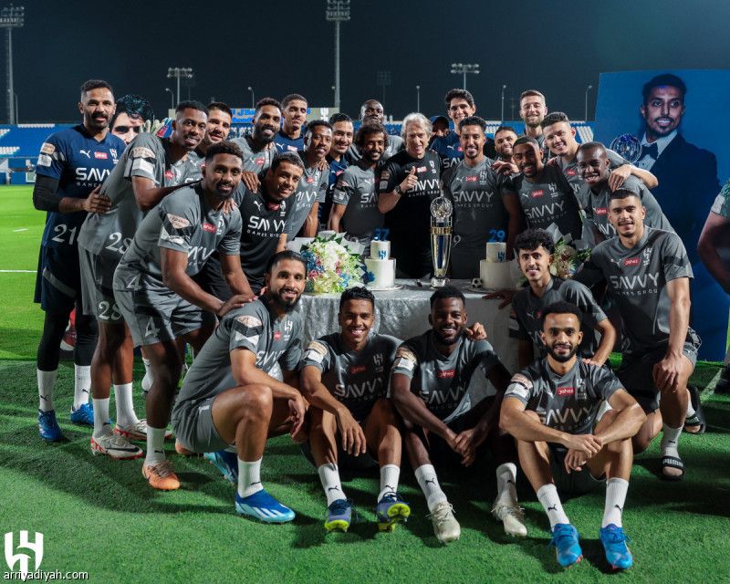 الهلال.. إنفلونزا حادة تغيب نيفير والمالكي