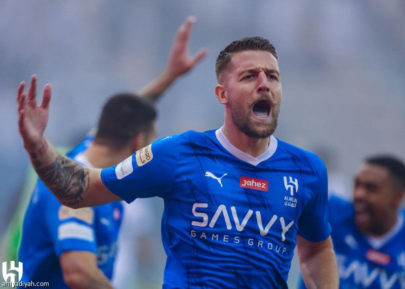 الهلال يسيطر على جوائز أكتوبر