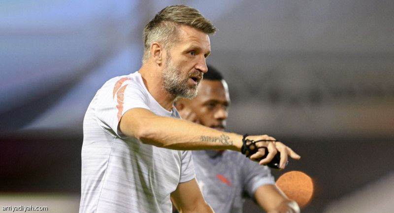 بيسكان يبعد ديالو ويحذر كويلار