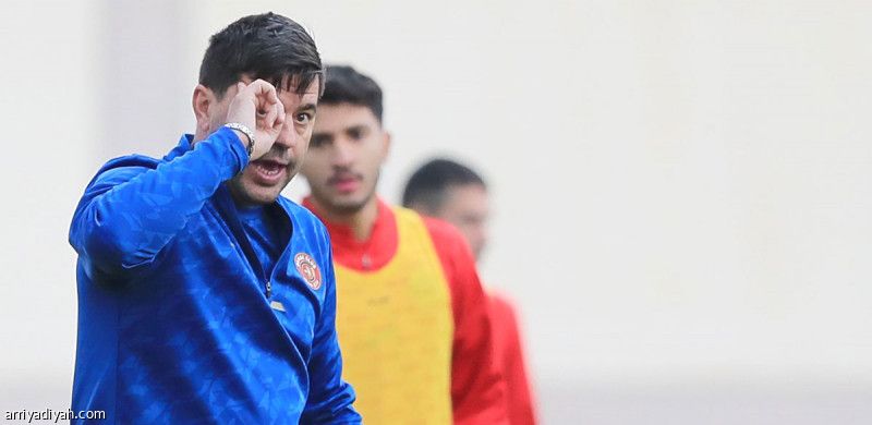 كونترا يبعد الشمراني وصولان