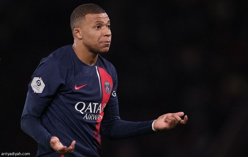 ريال مدريد يكذب مفاوضات مبابي