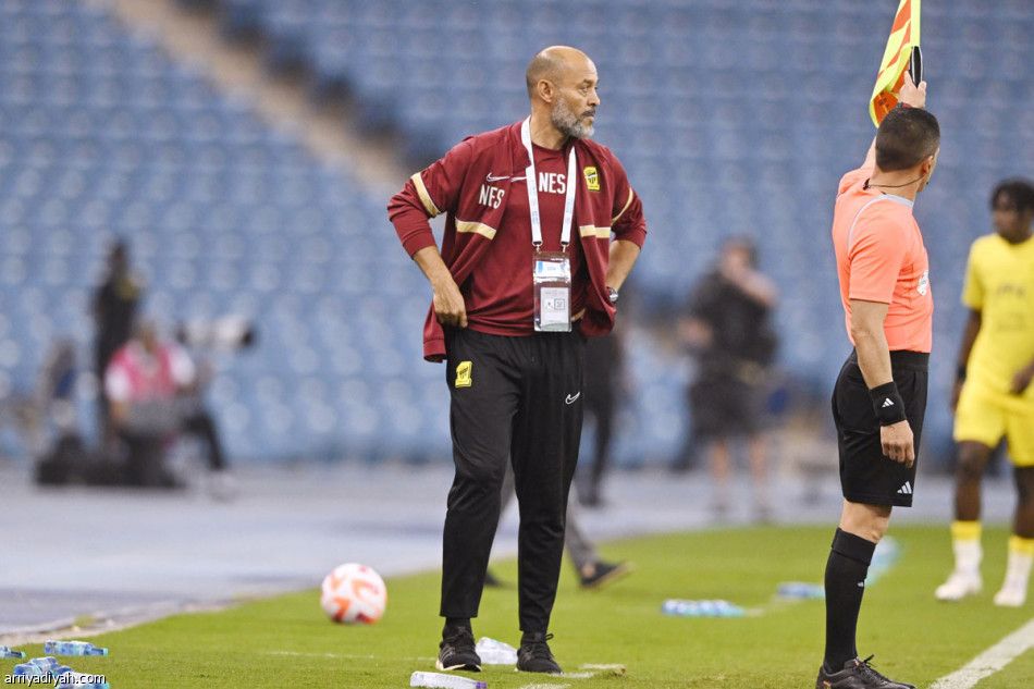 5 تعثرات تعيد الاتحاد 45 شهرا