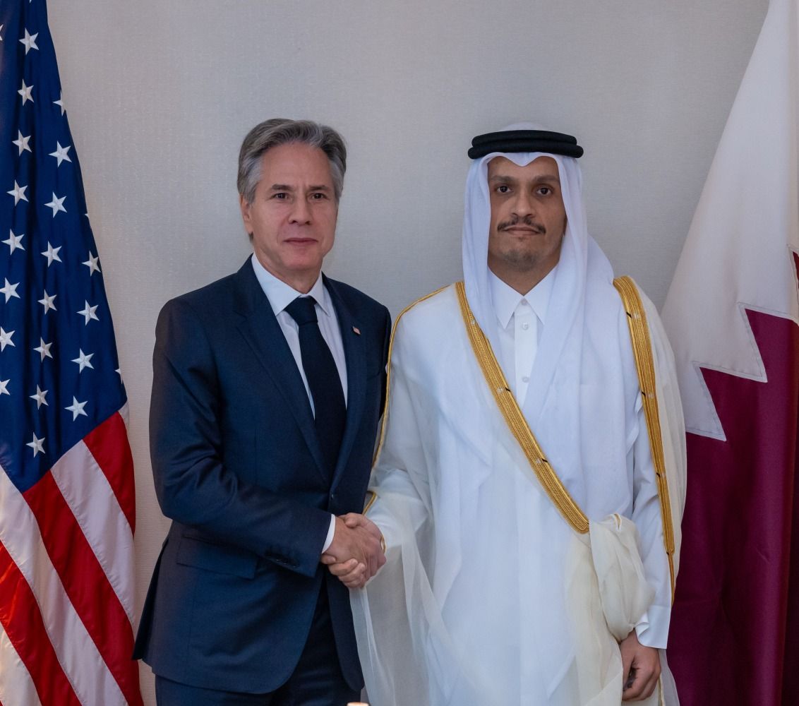 رئيس مجلس الوزراء وزير الخارجية يجتمع مع وزير الخارجية الأمريكي