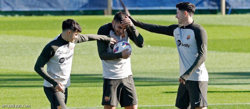 برشلونة يبحث عن التعويض