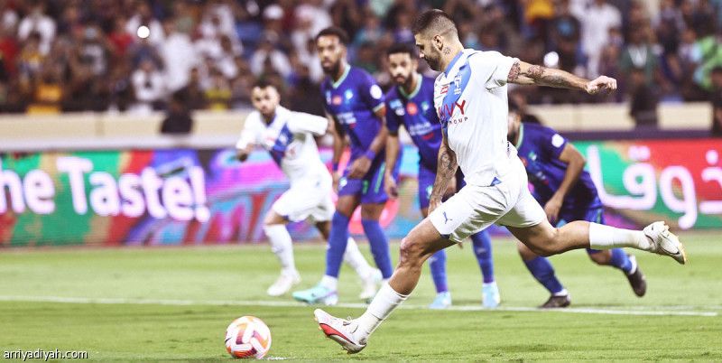 ميتروفيتش ينهي عناد بيليتش