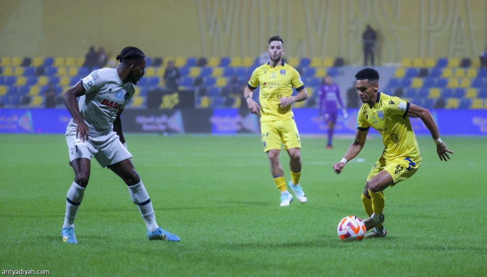 «السلبية» تسيطر على التعاون وضمك