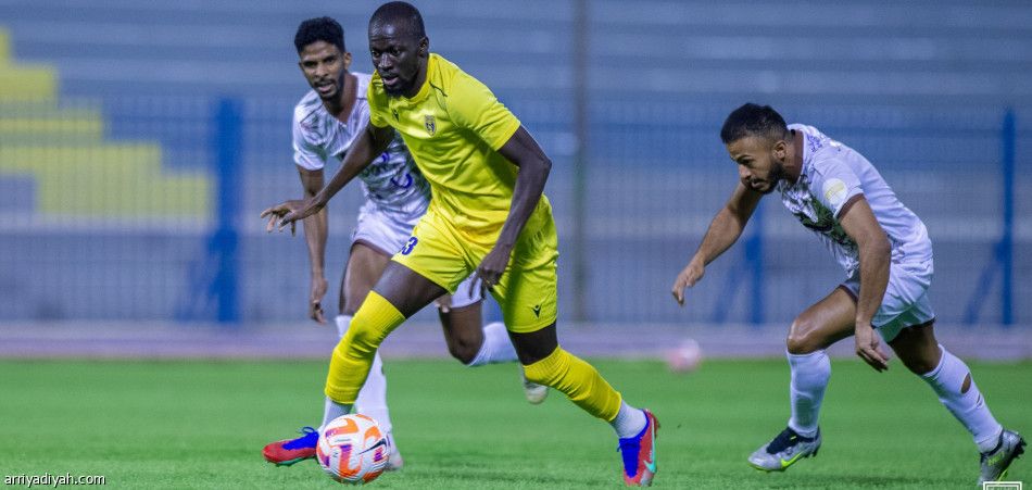 «السلبية» تسيطر على التعاون وضمك