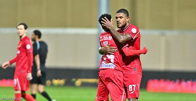 نور يقود الوحدة إلى عبور الحزم