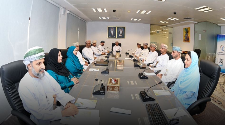 لأول مرة .. انتخاب رئيس ونائب للجنة العُمانية لحقوق الإنسان