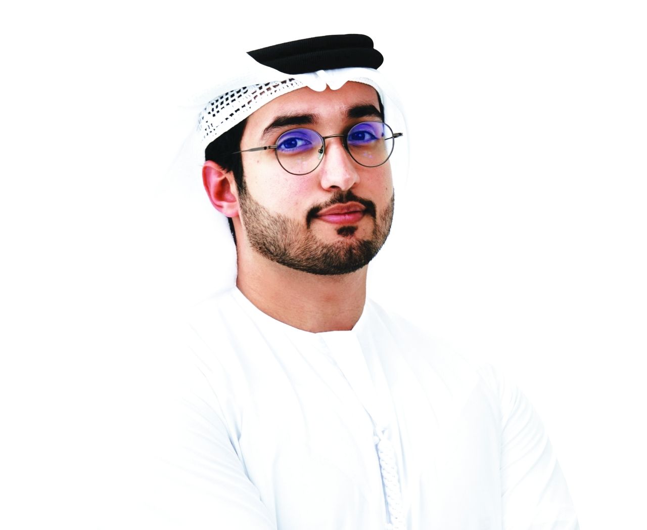 «نو-فا أثليجر».. علامة إماراتية بروح الشغف وتصاميم تحاكي الواقع