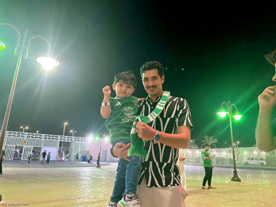 الأهلي يحتفل بالفوز الأكبر