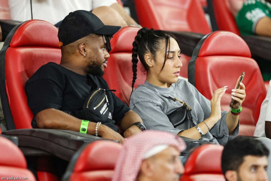 البريكان يضرب 3 أرقام بهدف