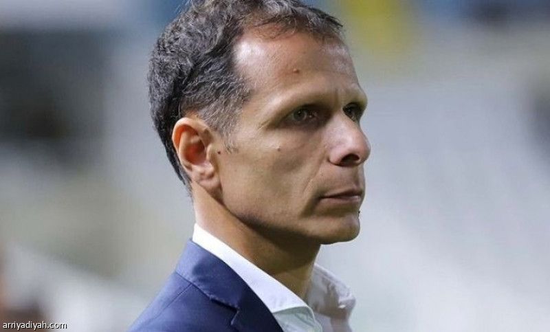 الشباب يستحدث المدير الرياضي.. ويعين تيتي