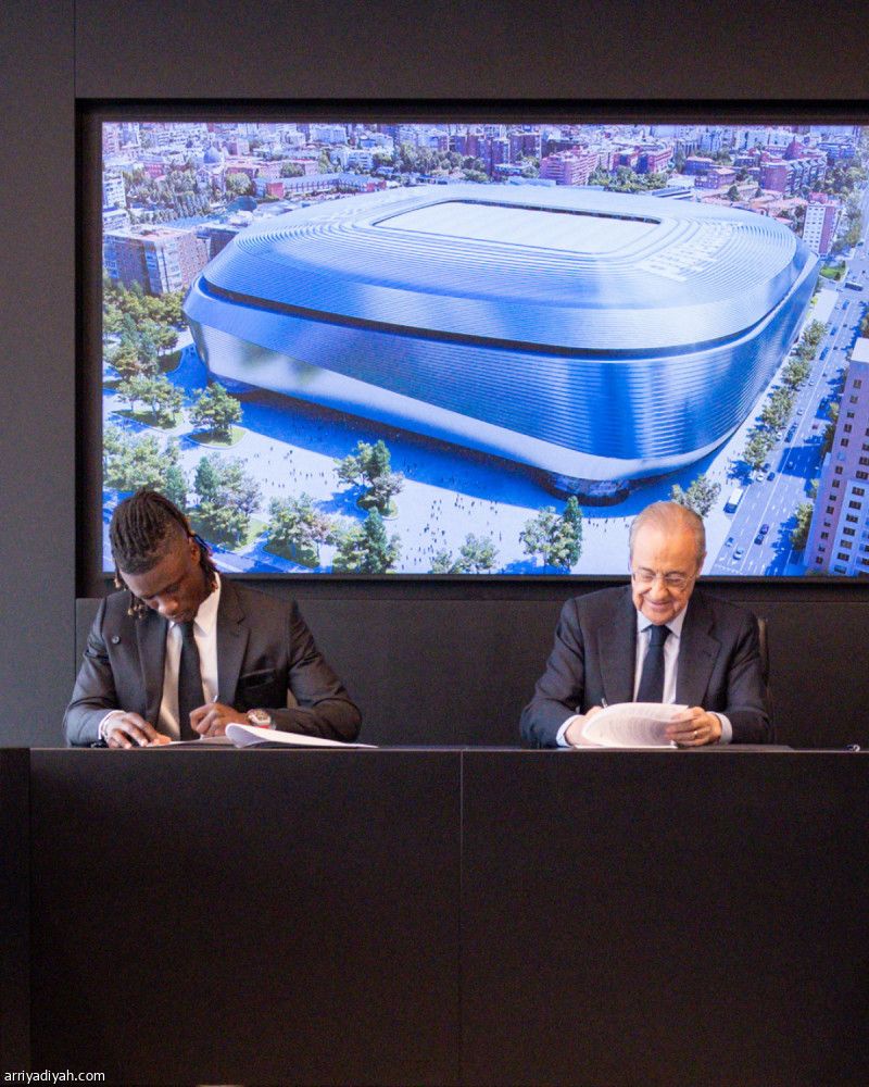 كامافينجا يستمر مع ريال مدريد حتى 2029