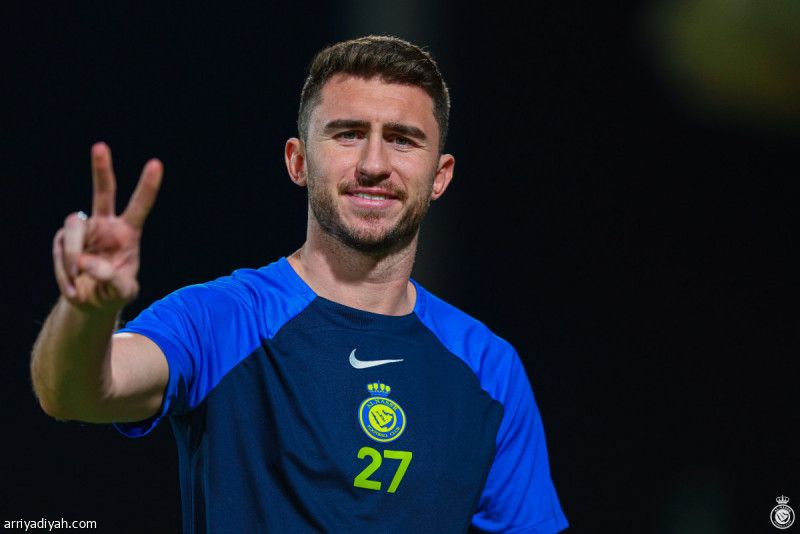 الطبيب يحدد مشاركة لابورت