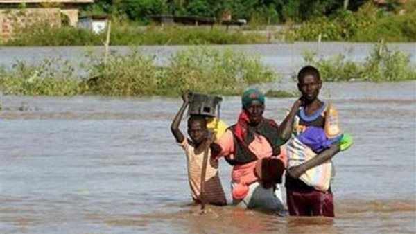الصليب الأحمر الكيني: مصرع 15 شخصا جراء الفيضانات وتضرر هكتارات من الأراضي