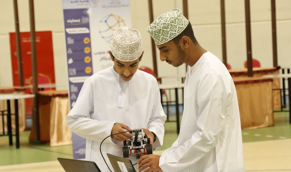 تعرف على نتائج مسابقات الابتكارات العلمية بتعليمية جنوب الباطنة