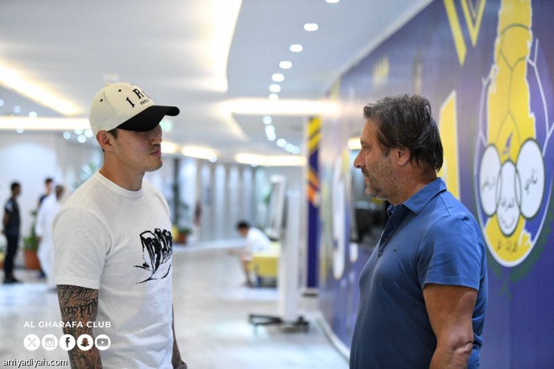 الغرافة يقترب من تسجيل مدافع الهلال