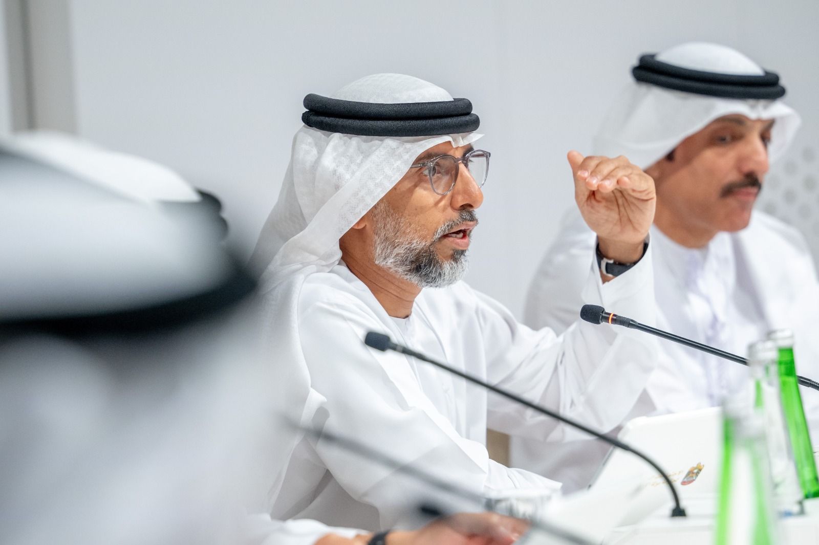 سهيل المزروعي: 80% من التجارة البحرية العالمية تمر عبر الإمارات