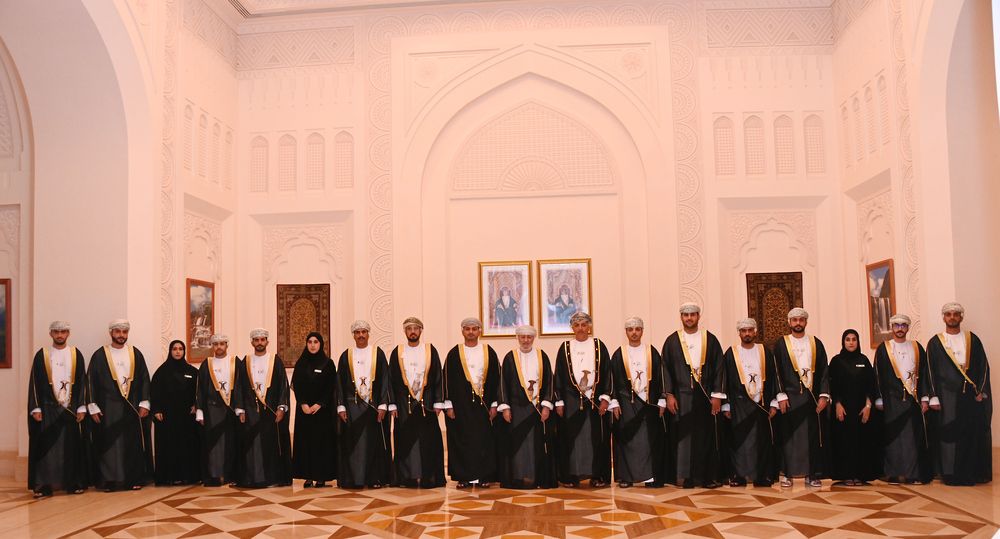 وكلاء الادعاء العام الثواني يؤدون قسم اليمين القانونية أمام نائب رئيس المجلس الأعلى للقضاء