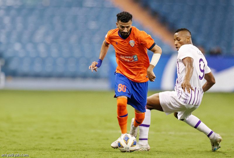 أمام العين.. الخلف لا ينتصر