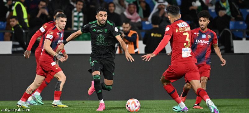 ستانشيو يرفض خسارة ضمك أمام الأهلي