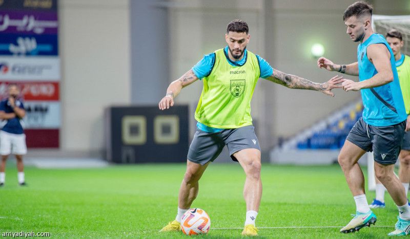 البيشي يخلف فلافيو