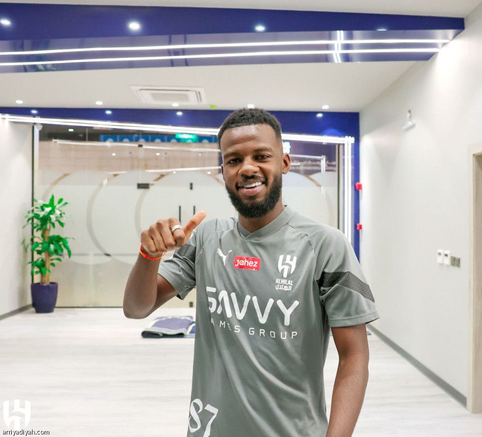 الهلال يستعين بالجوير وتمبكتي