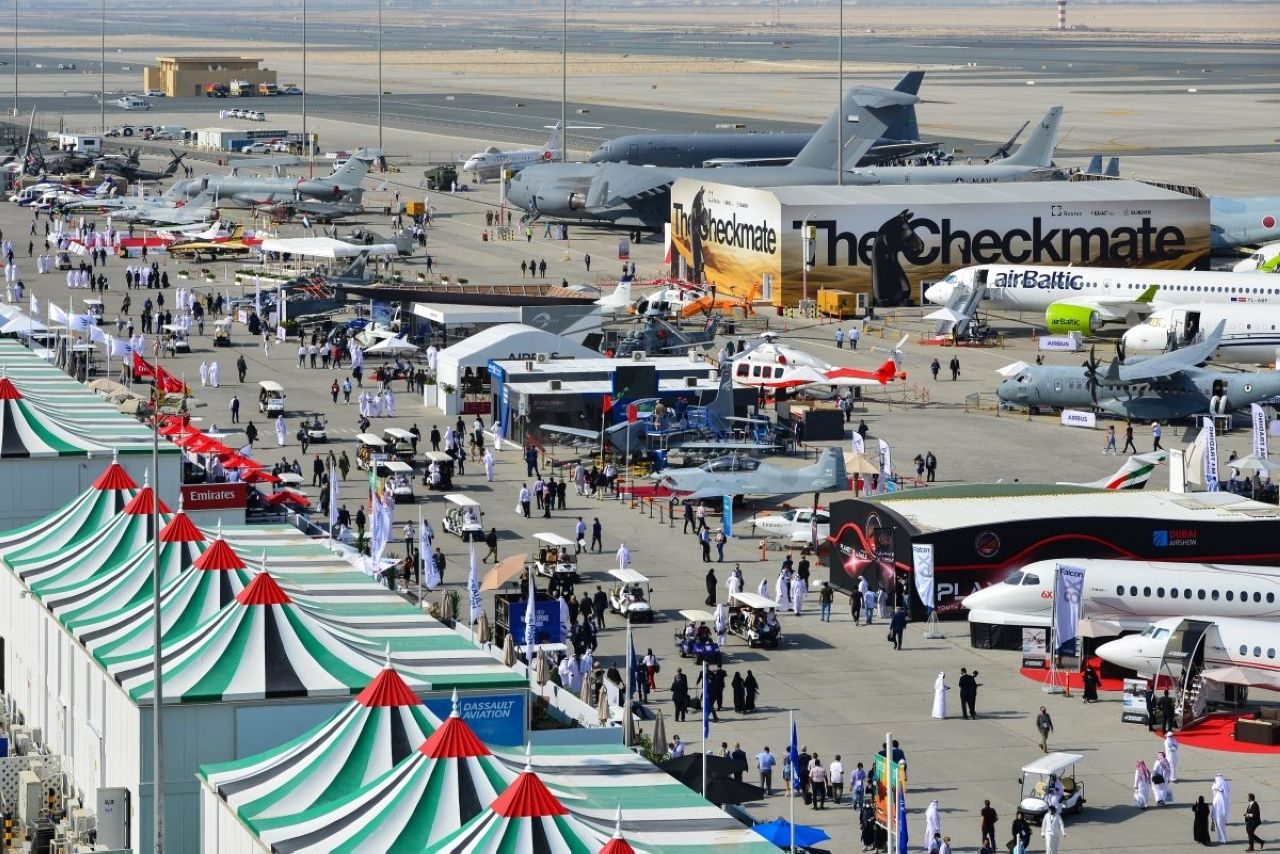 «دبي للطيران» يعزز مكانة الإمارات مركزاً عالمياً للطيران والفضاء