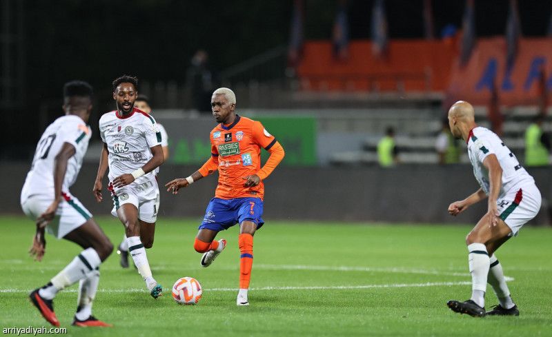 الفيحاء والاتفاق يتعثران بـ«السلبية»