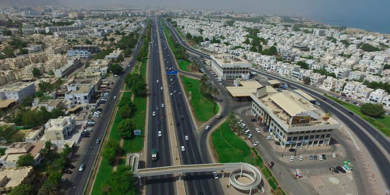 إحصائية تكشف عدد المركبات في سلطنة عمان بنهاية سبتمبر .. تعرف عليها