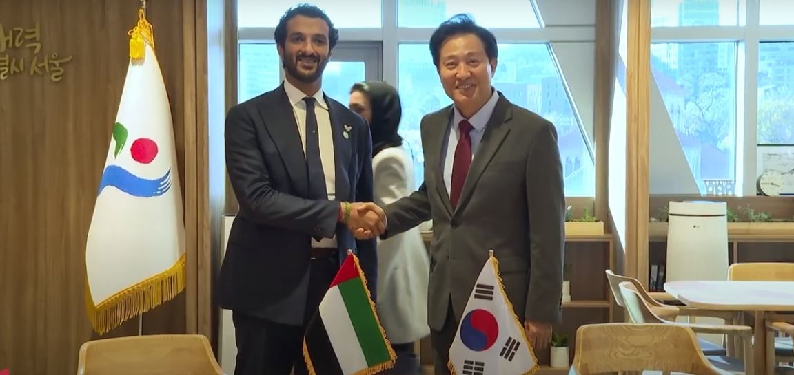 وزير الاقتصاد : 1100 شركة كورية تعمل في الإمارات باستثمارات 8.1 مليارات درهم