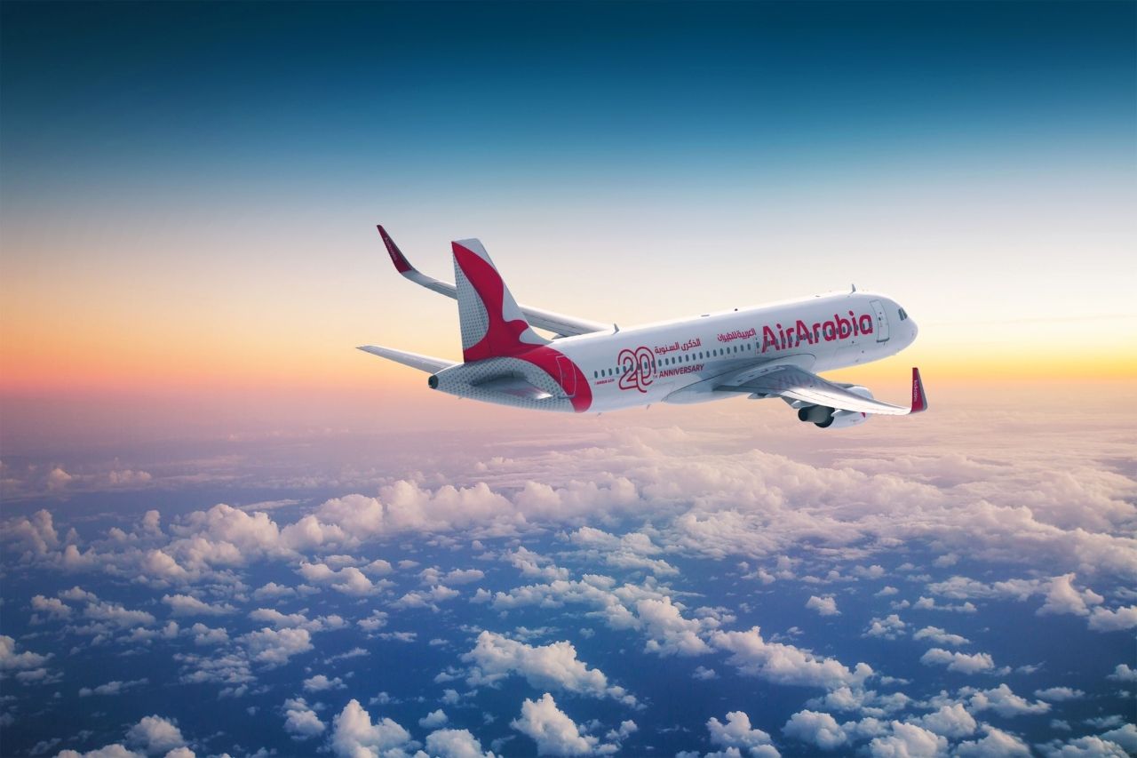 «العربية للطيران» تحتفل بـ 20 عاماً على تأسيسها باستعراض أحدث طائراتها