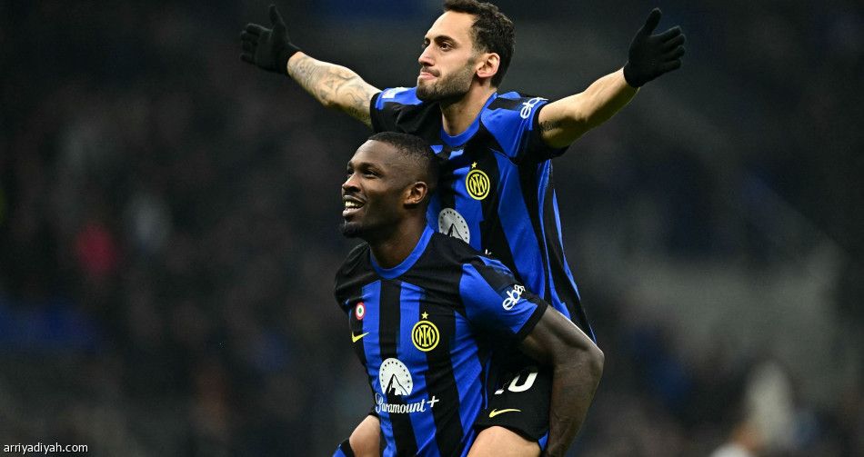 إنتر يسترد الصدارة بثنائية فروسينوني
