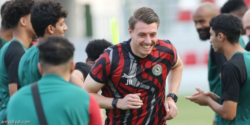 الاتفاق.. جيرارد يستعين بمحلل أداء خصوم