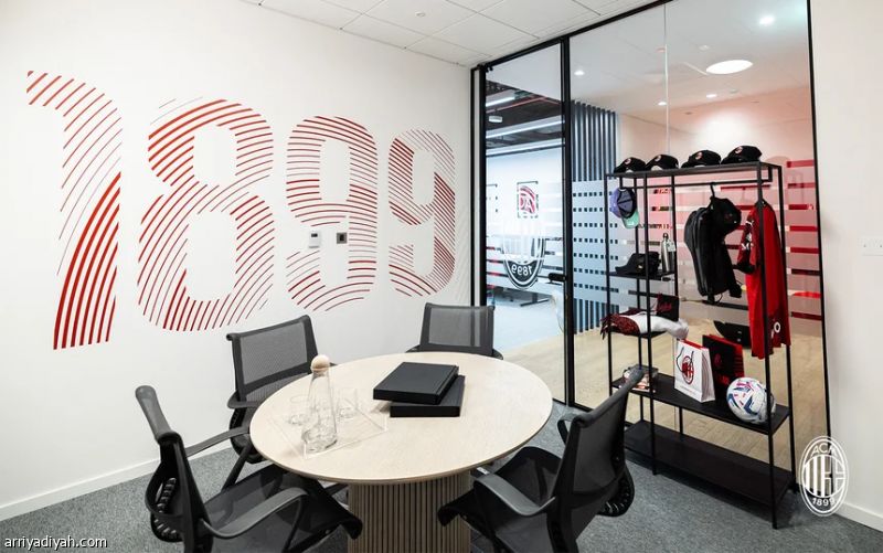 ميلان يستقر في دبي