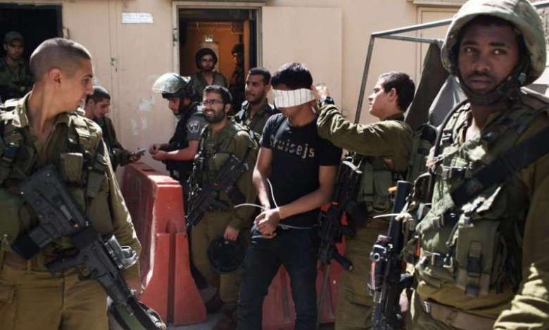 قوات الاحتلال الإسرائيلي يعتقل 24 فلسطينيًا من أنحاء الضفة الغربية