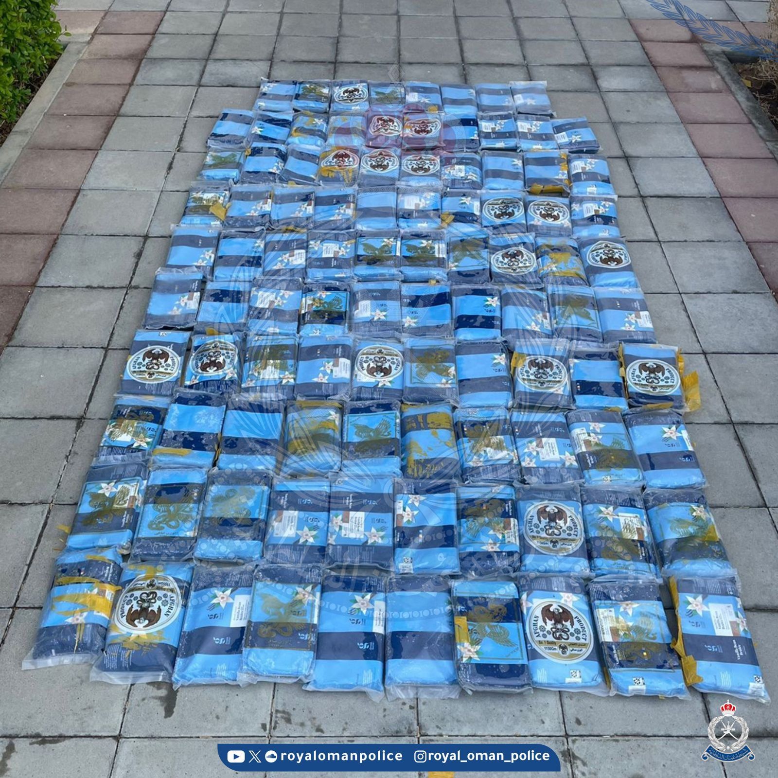 القبض على 4 أشخاص بحوزتهم 110 كيلوجرامات مواد مخدرة