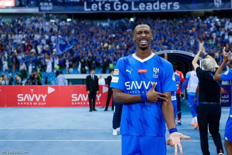 هدف كنو ينتزع الأفضلية