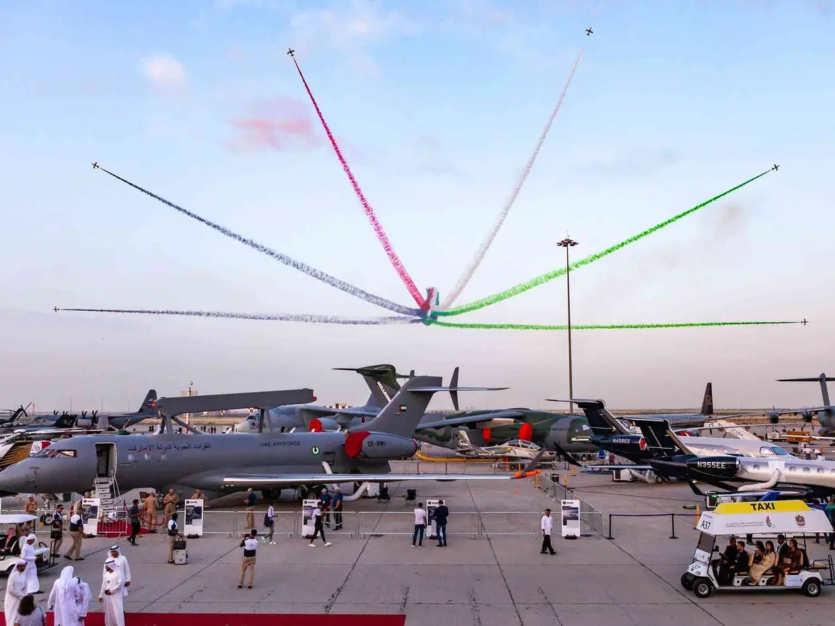 316.8 مليار صفقات الطائرات التجارية في معرض دبي للطيران خلال 3 أيام