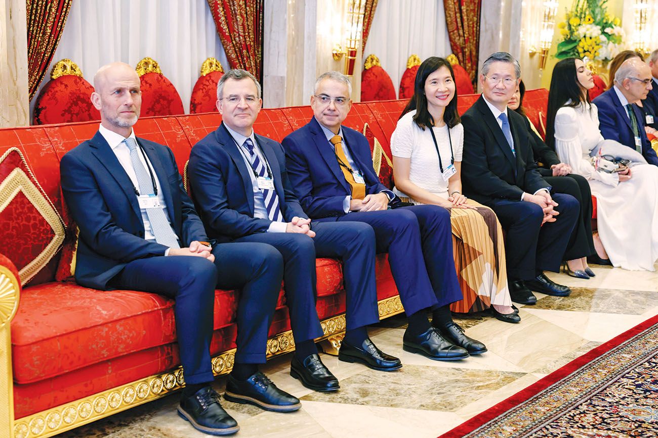 محمد بن راشد: الإمارات حريصة على بناء شراكات متينة مع المجتمع المالي تواكب طموحاتها للمستقبل