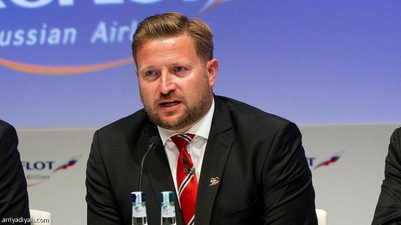 رئيس مانشستر يونايتد التنفيذي يغادر منصبه