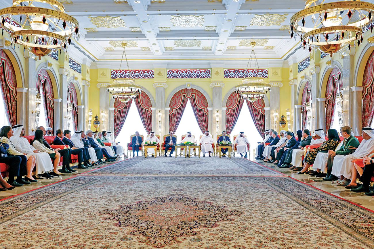 محمد بن راشد: الإمارات حريصة على بناء شراكات متينة مع المجتمع المالي تواكب طموحاتها للمستقبل